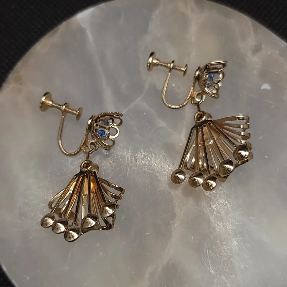 Vintage 1950's Floral Rhinestone Screwback Earrings